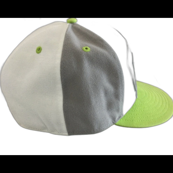 New Era Cap Hat Unisex Fitted Size 7 1/2” White Gray Lime Green  DC Baseball - Picture 2 of 8